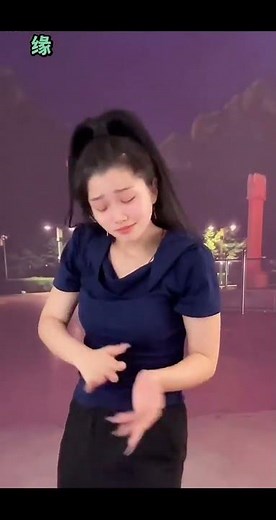 Finger Dance & Vocal Cover of Fate Yuan by Sammi Kao Expressive Chinese Ballad Performance
