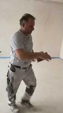 Fugen Spachteln an der Decke mit den TapeTech Spachtelboxen