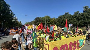 IAA-Demo mit fast 3000 Teilnehmern mitten durch München – Pyrotechnik gezündet