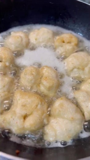 Street Style Dahi Bhalla in 30 Seconds 🤤 | Soft & Creamy Dahi Vada #shorts #trending