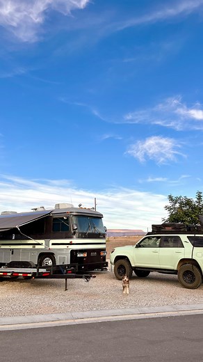 ✨ On the grid (St. George Utah edition) ✨ Thank you for providing us with a safe, fun, amazing month of on the grid bus life @southernutahrvresort 👏 If you’re a bus lifer, van lifer, camper, whatever you are you MUST visit this RV resort. We’ve stayed in a lot of RV parks, this is definitely one of our top favorites. It’s seriously so close to everything! We can’t wait to come back. If you stay at RV parks, what are some of your favorites to visit? We want to add them to our bucket list! #South