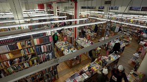 New York February 2020 Strand Bookstore Stock Footage Video (100% Royalty-free) 1050204877 | Shutterstock