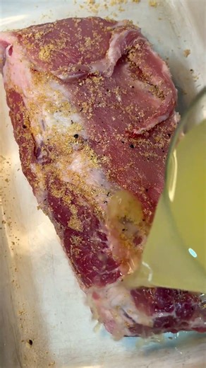 🔥 COSTILLAS AL BOURBON Y PIÑA CON COSTRA DE TORREZNO 🍍🥃 @MasterChefWorld @Interporc-es