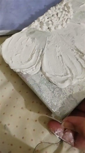 DIY Textured Flower Canvas with Gold Leaf ✨ | Aesthetic Home Decor Idea