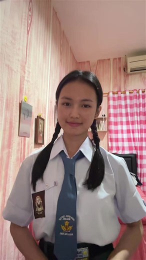 I’M READY FOR MPLS 2026 ‼️📢 HALO Smadanianss!👋🏻🌟 Saya Lavita E’Bella dari gugus 22 Magnolia merupakan siswa/siswi baru SMA Negeri Model Terpadu Madani Palu, yang siap memulai perjalanan baru sebagai pribadi yang disiplin, aktif, kreatif, dan menjunjung tinggi 5 budaya Madani melalui kegiatan MPLS SMADANI 2026🫆 Dengan tema kegiatan: “One Step In, One Dream Begins”💫 @smadani.palu #AkusiapMPLS #mplssmadani2026 #smadanipalu #5BudayaMadani