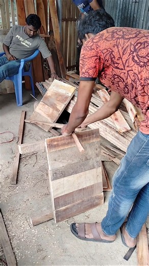 Making pigeon house main frame