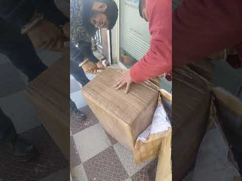 हारमोनियम की अनपैकिंग शिमला में- संत राम लुधियाना से प्राप्त