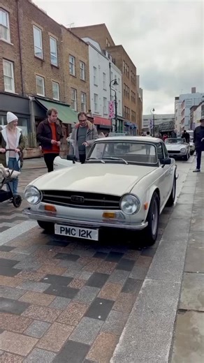 Triumph TR6, a British classic sports car. #sportcar #triumph #classiccar