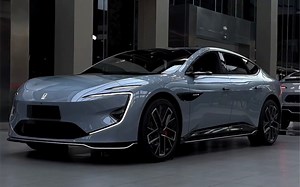 沉浸式体验Avatr12｜阿维塔12第一人称视角试驾