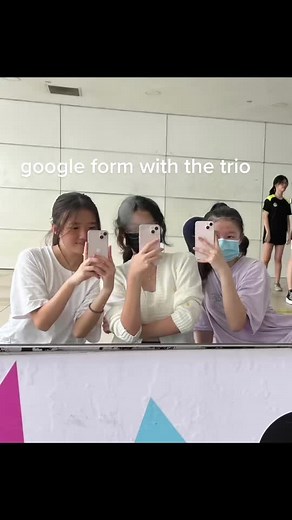 google form quiz thingy with ur favourite trio @👹mynaevisweloveyou👹 @mikayla