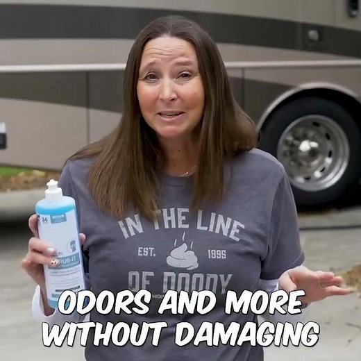 Cleaning your RV toilet bowl with Unique Scrub-It! 🫧 #rv #rvlife #rvliving