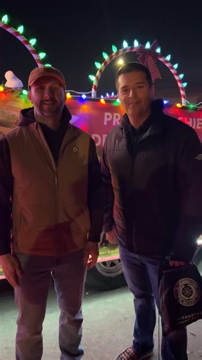 Live from the Stilwell Christmas parade with Deputy Secretary of State Canaan Duncan and District 7 Councilor Josh Sam! 🎄✨ | Cherokee Nation