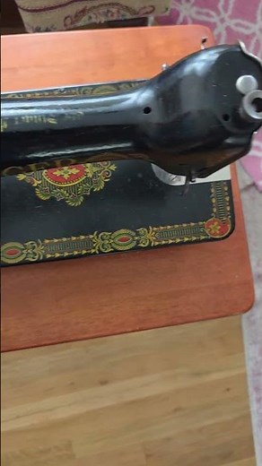 Vintage Singer Model 66(Red Eye) Sewing Machine II #sewingmachine