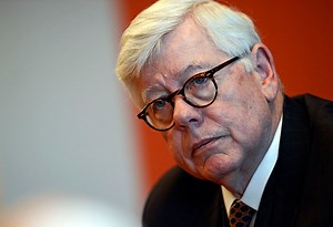 Did a Group Trick Ex-NRA Chief into Speaking at Fake Graduation?