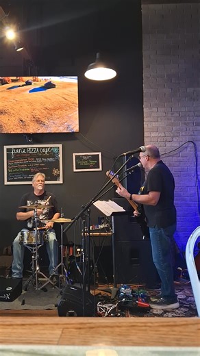 Open mic-night every Thursday night. | Pizza Cafe'