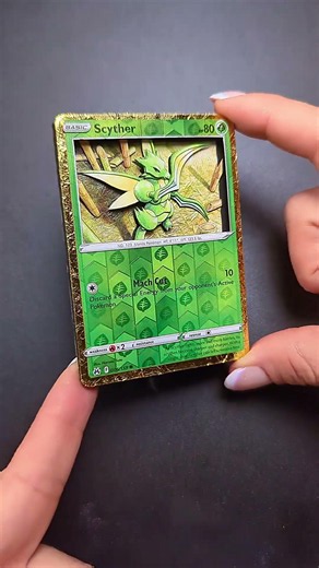 Scyther 3D Pokémon Card with gold foil edges #pokemon
