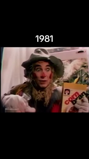 The scariest commercial ever. Clown scarecrow climbs through window #80scommercials #nightmares #genxkidswillremember #scarycommercial