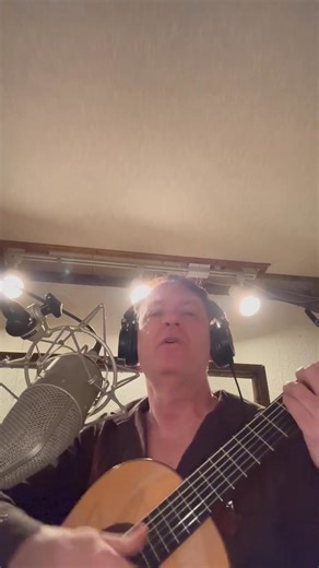 This Video is from the recording sessions for our new album on day one April 1, 2025 now the album is almost finished 12 new songs! | Guitarra Azul