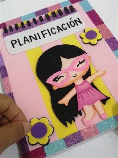 Manualidad Creativa con Retazos de Fomi