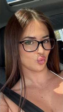 Look Why Everyone Is Talking About Isabelleejadee | Australian Fashion & Instagram Star, Date, Bio