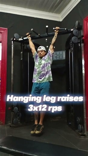 Tuck planche is not about rushing. #tuckplanche #calisthenics #corestrength #plancheprogress #shorts