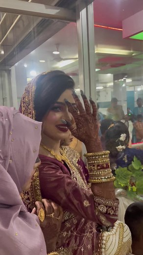 Our Bride Drives Crazy 💖 #bride #fypシ #fypシ゚viral #raysofflash📷 #vairalvideo #tranding #foryou #photography #photoshoot #view #wedding @Aashik 🐼 @Eventrra By Sheefa @Aashik 🐼 @Guzeel Bala @Tamim khan