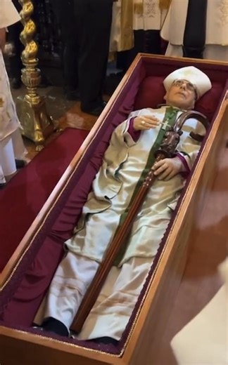 Capilla ardiente en honor a Monseñor Mario Moronta | Santanadeltachira