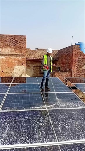 Maximize Your Solar Power with Expert Panel Cleaning