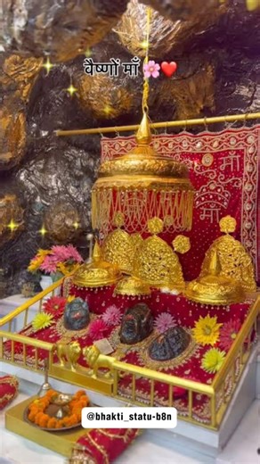 Dharti gagan me hoti hai 🌸🙏🏻 #vaishnodevi #ytshorts #yt #trending #viral #bhaktishorts