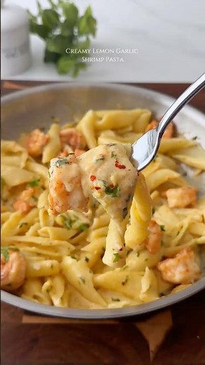 Creamy Lemon Garlic Shrimp Pasta
