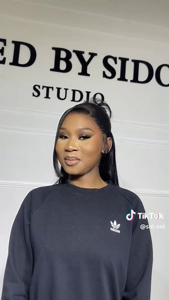 Become a dolled by queen baby !! To book your appointment message 0791355236 . No DMs !! Installation and styling by me . #dolledbysidoni #trendingvideo #hair #quiltyhair #durban