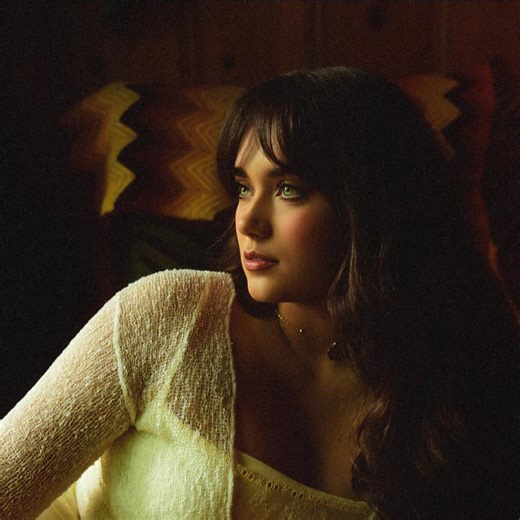 what a fun morning!!! See y’all tomorrow in Omaha! #vlog #pressday #country #countrymusic #interview | Belles