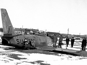 RCAF jet crashes in farmer's field in 1960
