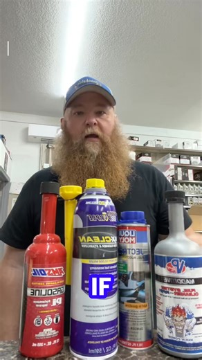 Direct injection delivers great power—but it comes with a downside. Your intake valves are likely coated in carbon buildup. Here’s why that happens and what you can actually do to clean them. #CarMaintenance #DIYMechanic #CarRepair #TikTokAutoCampaign | Chris Beachside