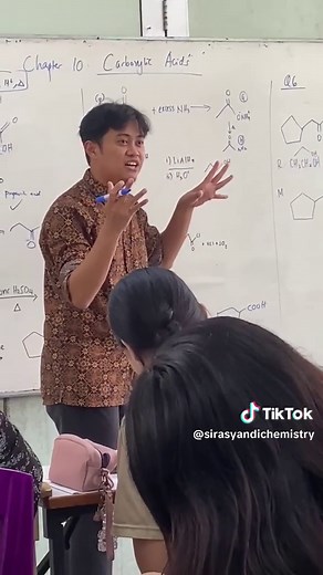 Reduction of Carboxylic Acid Using LiAlH4 | Organic Chemistry Explained