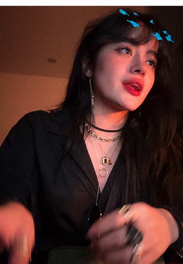 Azalia Cebollita: Leyendo en el Concierto