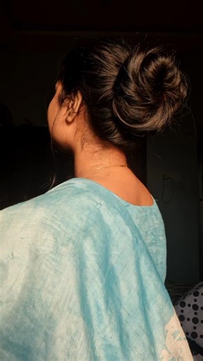 Summer friendly Bun 🧡 #trendingshorts #ytshorts #bunhairstyle #highbun #hairstyle #tutorial #shorts