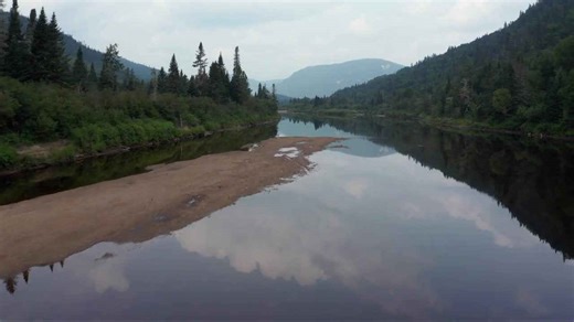 Experience Quebec's Scenic Landscapes with Epic Drone Footage