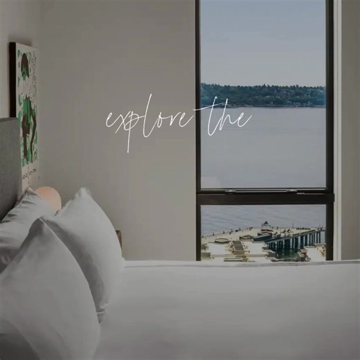 Uncover our iconic hotel on the downtown waterfront, steps from Pike Place Market. Here is where you'll meet, gather, drink and dine, or set out to explore the beauty of Seattle and its vibrant culture. | Thompson Seattle