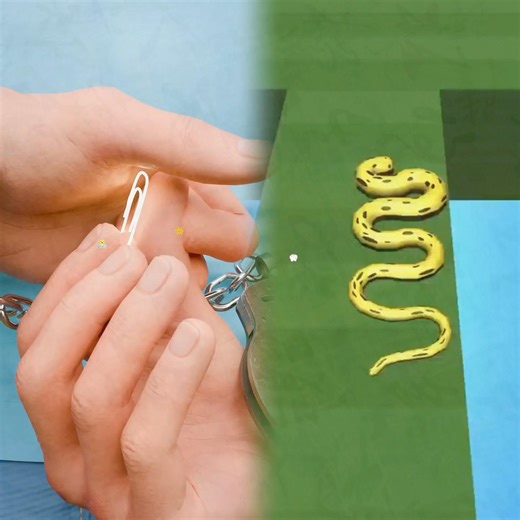 How To Get Out Of Handcuffs 😏