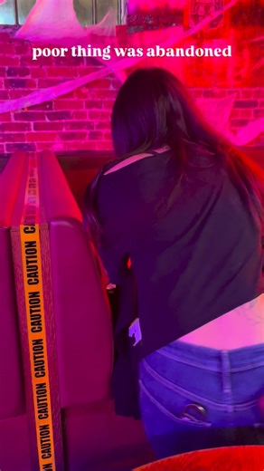 Coyote Ugly Camden on Instagram: "COME DOWN THIS WEEKEND TO SEE OUR NEWEST EDITION TO THE TEAM, THE HOOCH BACKPACK TO MAKE SURE NO MORE POOR HOOCHES ARE ABANDONED 🤩🍋💗💙 Don’t miss the first outing of our new hooch backpack for all your hooch needs this weekend!! Hey your guestlist tickets in our bio!! 👆👆 #coyoteuglycamden #coyoteugly #coyoteuglycamdenmarket #londonnightout #londoncocktailbar #beer #foodie #londonhotels #londonpubs #nightout #londoneats #thisislondon #party #londonist #secre