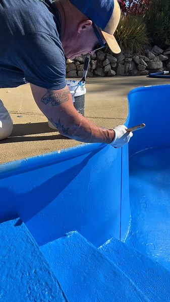 Painting Your Pool: Tips for the Perfect Finish