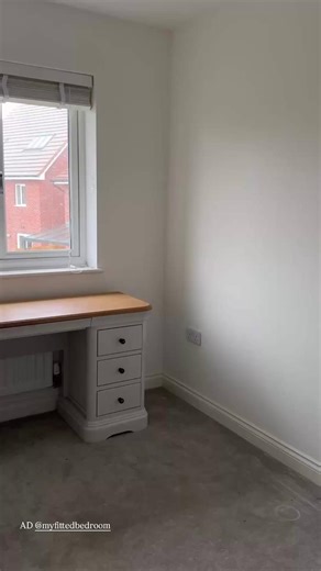 Becky @insidenumber5 has transformed her small room into a dream dressing space that’s calm, layered, and beautifully finished. Becky said: “Designing this dressing room with My Fitted Bedroom has been a dream. One room down… and it might just be my favourite 🤎” Set around clever storage solutions, a bespoke dressing table, and full-length cupboards, Becky chose our Elle design in Cashmere. The soft, neutral tone complements her calm and layered interiors, while the thoughtful layout ensures ev