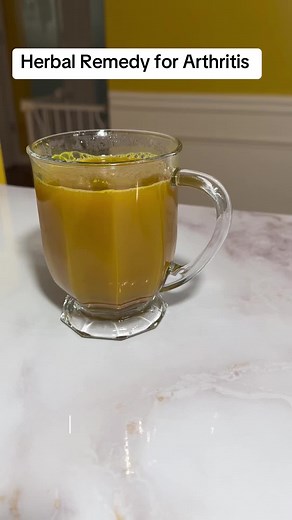 This herbal tea helps relieve arthritis pain, reduce inflammation, and improve joint mobility naturally. Whether you’re dealing with osteoarthritis, rheumatoid arthritis, gout, or stiff joints—this remedy works from the inside out to soothe discomfort and restore movement. 100% natural ingredients Drink once daily for best results Consistency is key! #arthritis #arthritisrelief #naturalpainrelief #herbalremedy #herbaltea #holistichealth #holistichealing #rheumatoidarthritis #osteoarthritis #infl