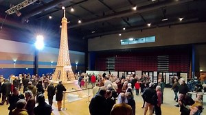 Eiffel Tower model made from matchsticks will enter the record books