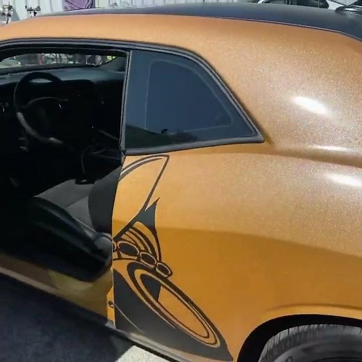 Subwoofer Dodge Challenger