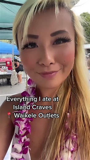 Everything i ate at Island Craves at Waikele Premium Outlets in Honolulu, HI!! #rainaiscrazy