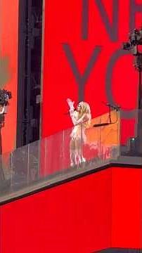 Madonna NYC Times Square concert