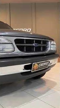 Ford Explorer XLT 4.0 V6 4x4 Automática 1998