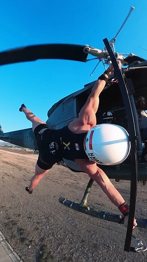 Longest duration to maintain a straddle human flag position on a flying helicopter 🚁💪 21 seconds by Samer Madi 🇱🇧 #GWRday أطول مدة للحفاظ على وضعية الـ Straddle Human Flag على طائرة هليكوبتر أثناء التحليق 🚁💪 حقّقها سامر ماضي بزمن 21 ثانية 🇱🇧 | Guinness World Records